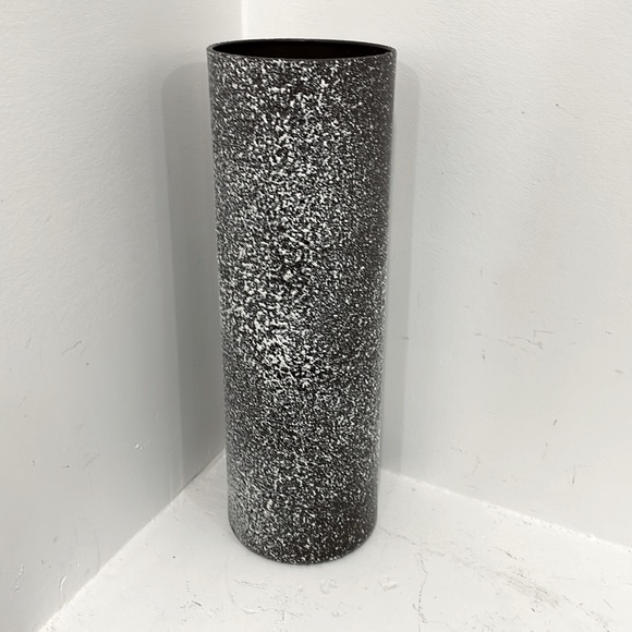 Table vase - Picture 3 of 3